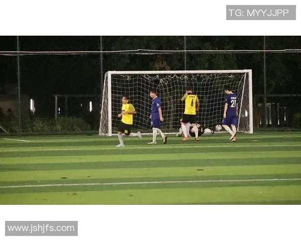 足球明星闯关挑战赛精彩瞬间集锦与图片分享